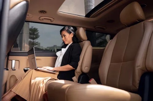 Explore the Best Chauffeur Service in London