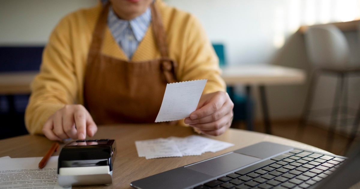 Master Your Business Receipts: A Complete Guide